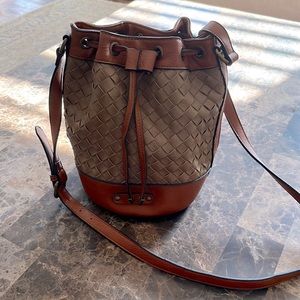 Simply Noelle Woven Bucket Bag